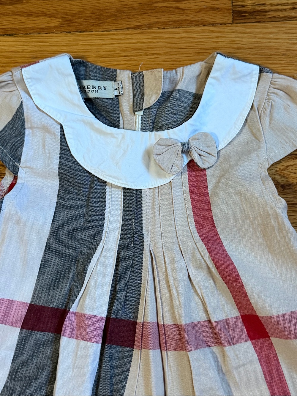 Burberry London Baby Girl Check Dress – 9–12 Months - Picture 5 of 12